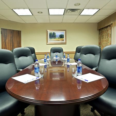 Holiday Inn Express Hotel & Suites Pittsburgh Airport By Ihg Robinson Township Exterior foto