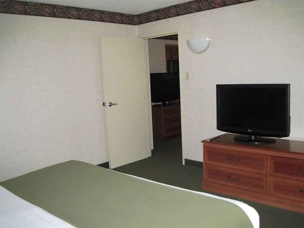 Holiday Inn Express Hotel & Suites Pittsburgh Airport By Ihg Robinson Township Zimmer foto